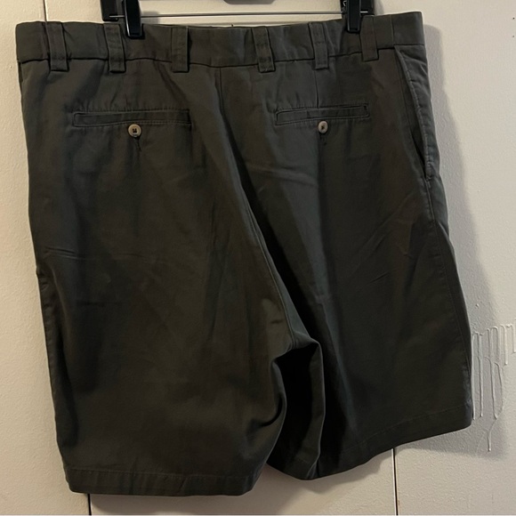 DXL BIG + TALL HARBOR BAY OLIVE SHORTS (42) - Picture 3 of 6